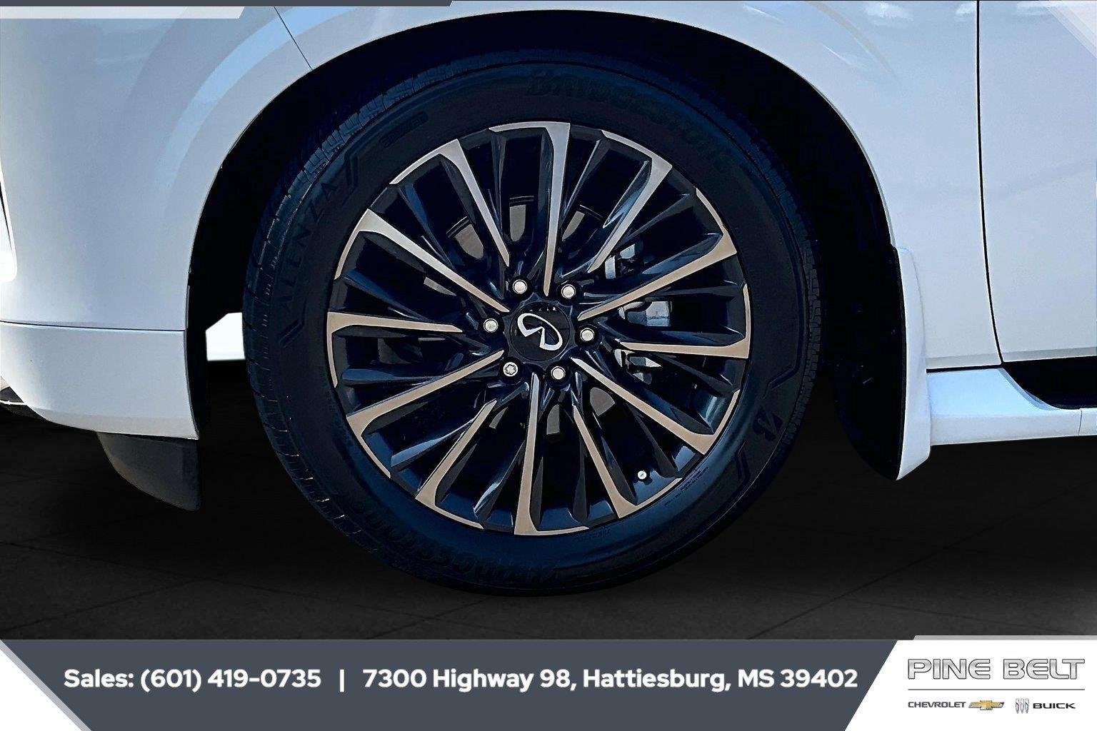 Used 2026 White INFINITI AUTOGRAPH AWD image 7