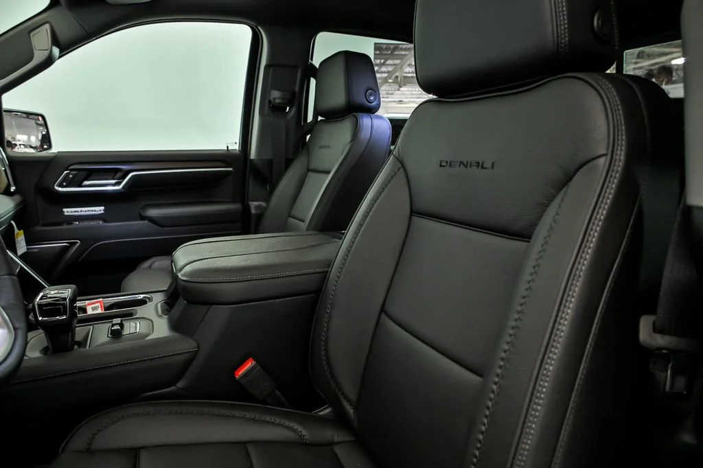 2026 GMC Sierra 1500 Denali - Photo 10