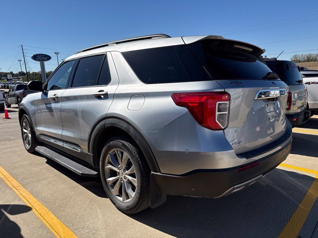 Used 2022 Silver Ford XLT image 4