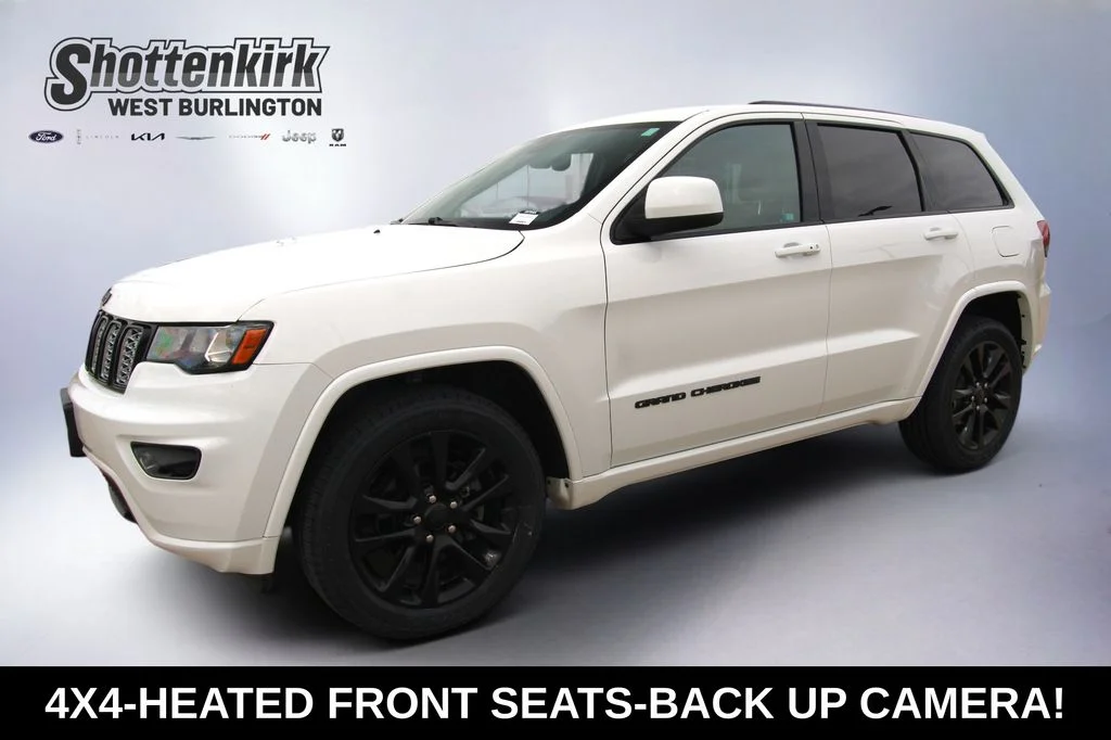 2017 Jeep Grand Cherokee Altitude 4WD's photo