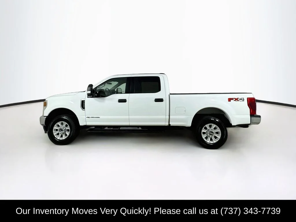 Used 2022 Oxford White Ford XLT image 4