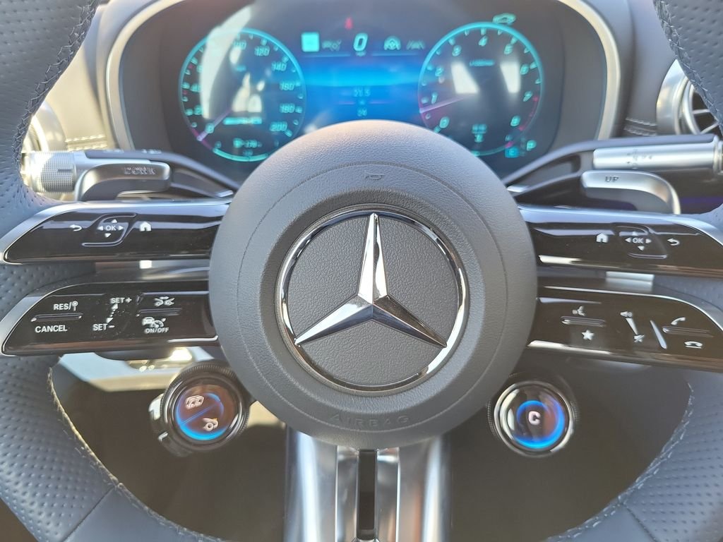 New 2027 MANUFAKTUR Moonlight White Metallic Mercedes-Benz AMG® SL 55 Roadster image 18
