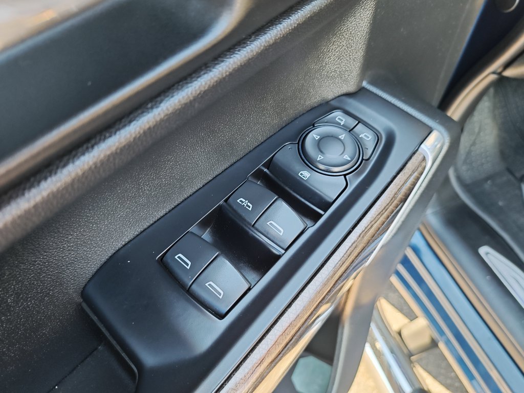 Used 2019 Blue Chevrolet RST image 11