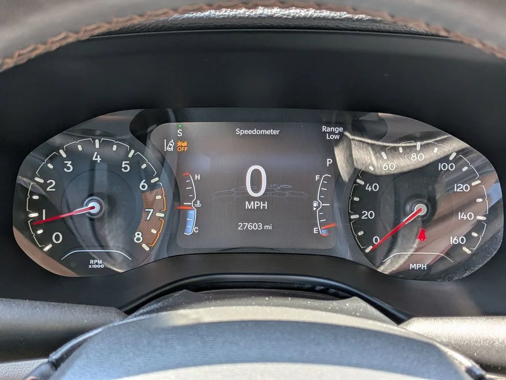 Used 2022 Black Jeep Limited image 15