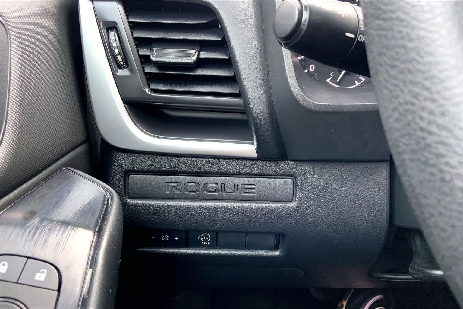 2024 Nissan Rogue S - Photo 32