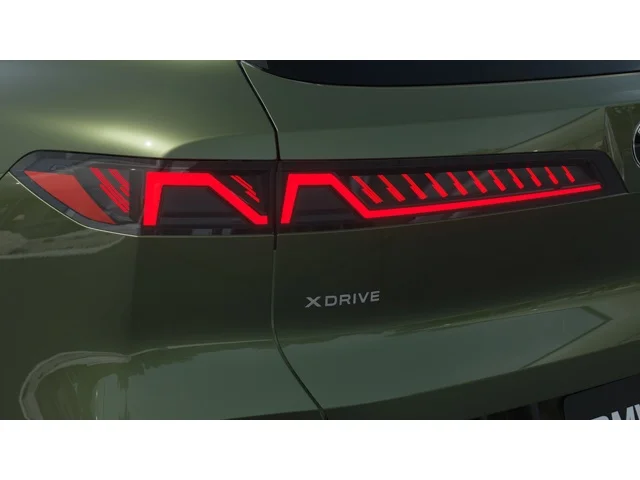 New 2027 Grey Pine Metallic BMW  image 8