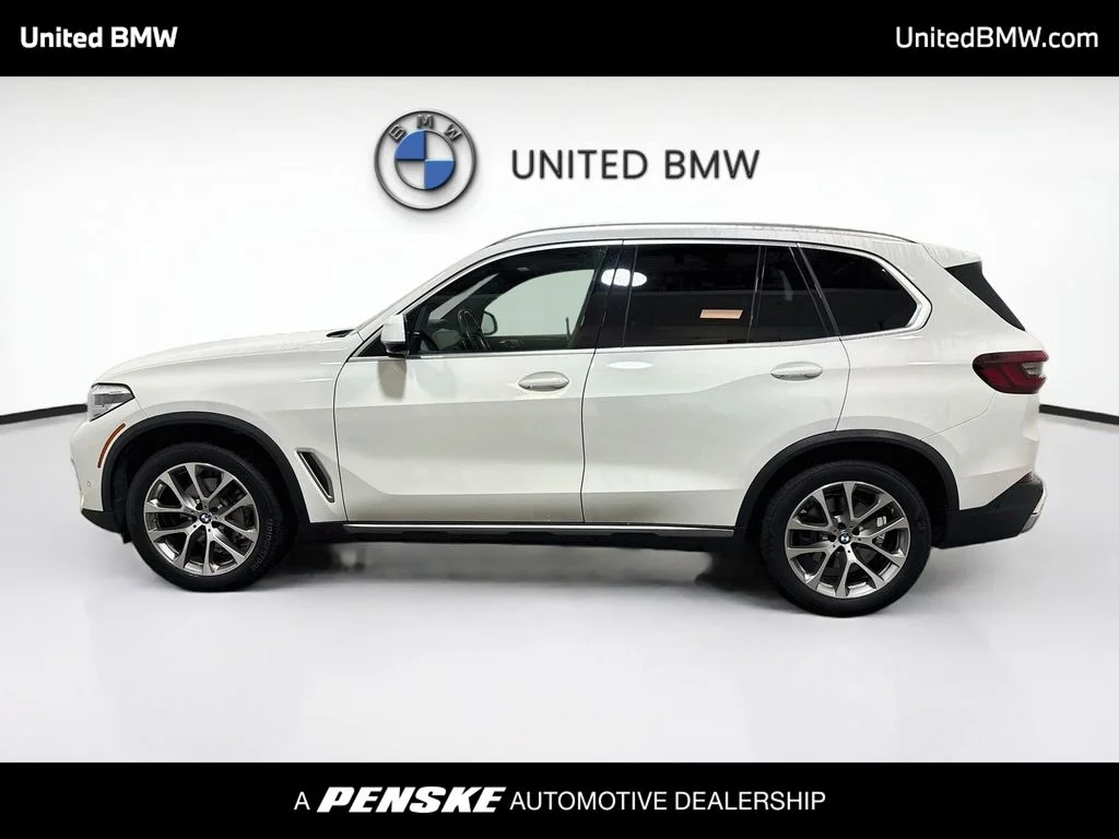 Used 2021 Alpine White BMW xDrive40i image 8