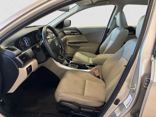 Used 2015 Beige Honda LX image 10