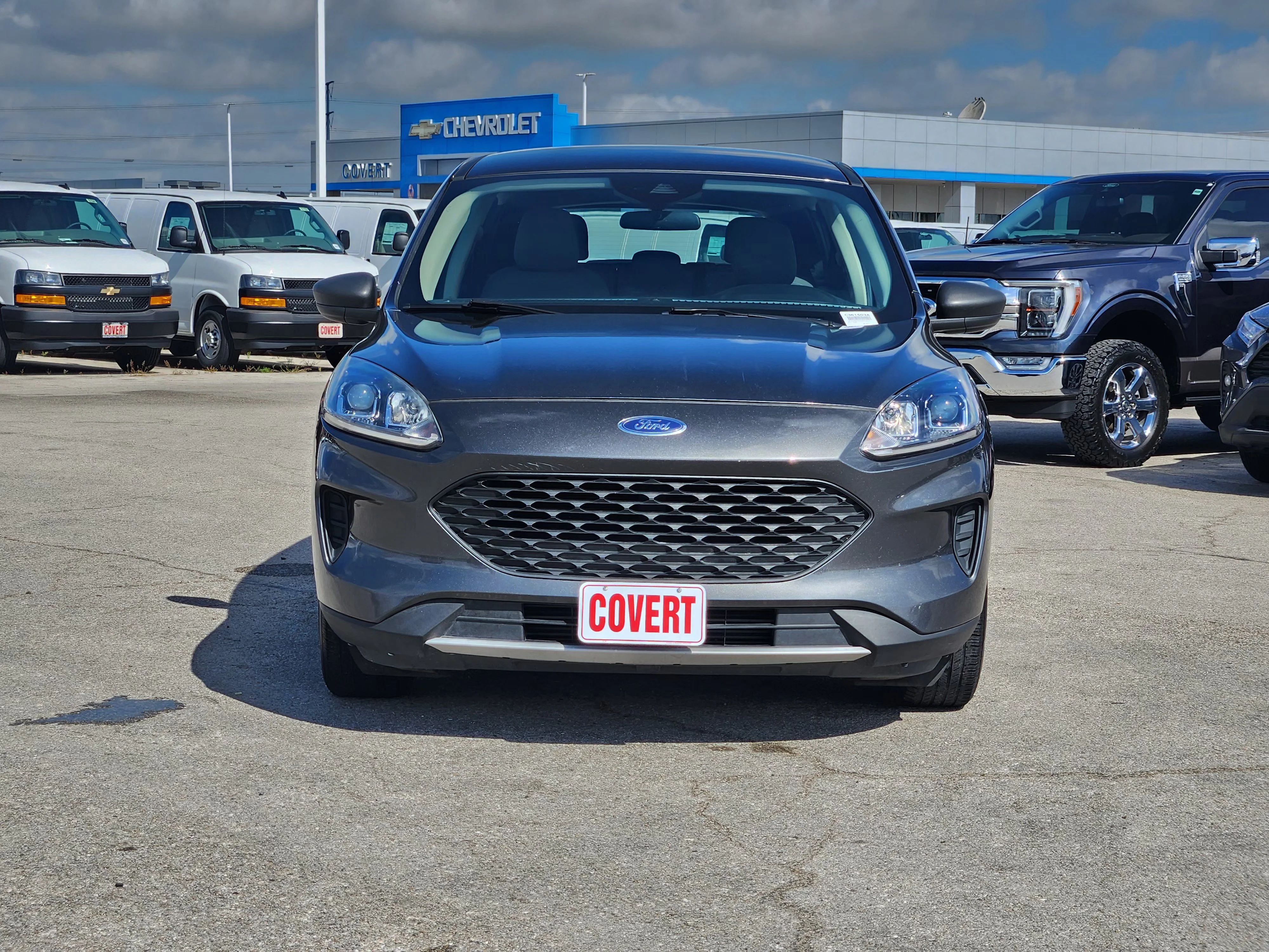 Used 2020  Ford S image 2