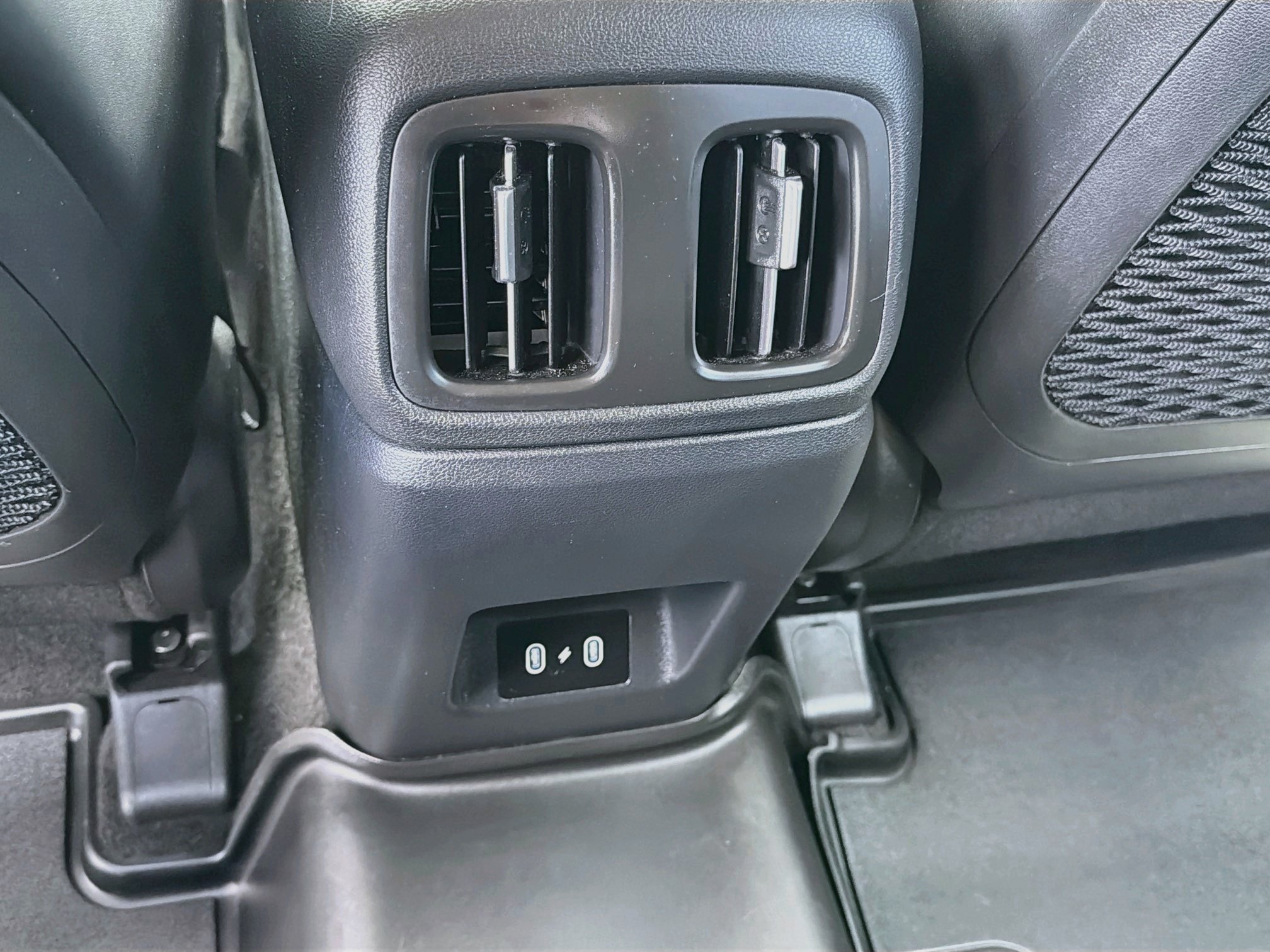 Used 2025 Ash Black Hyundai SEL Convenience image 20