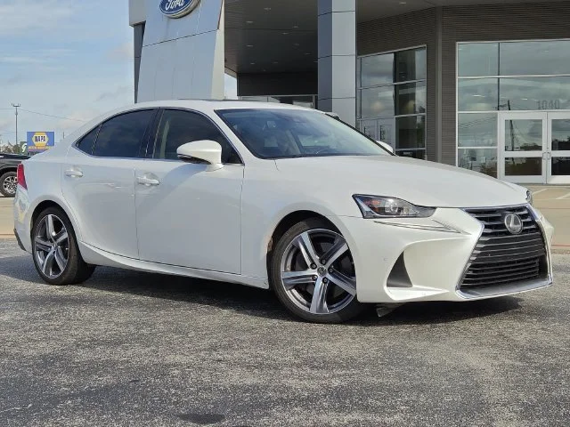 Used 2018 Lexus IS 300 with VIN JTHBA1D29J5066279 for sale in Sulphur Springs, TX