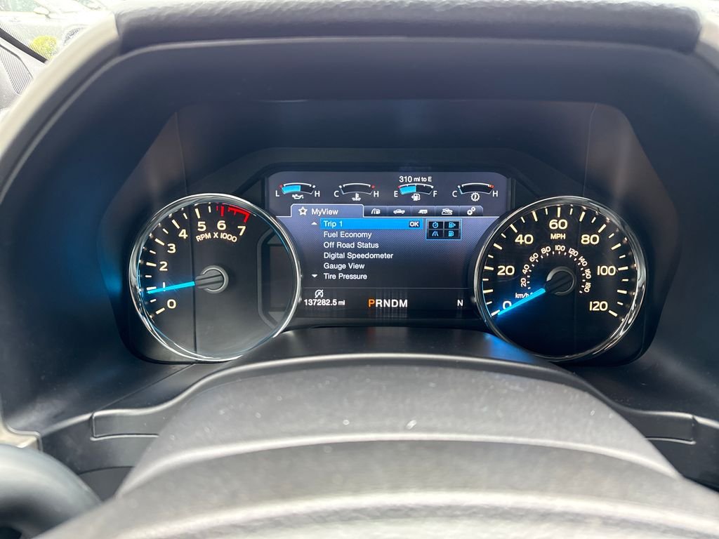Used 2017 Gray Ford Lariat image 21