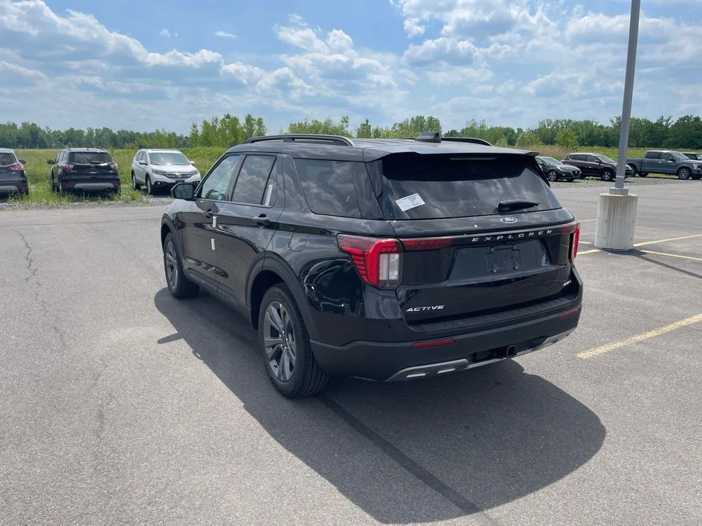 Used 2026 Black Ford Active image 7
