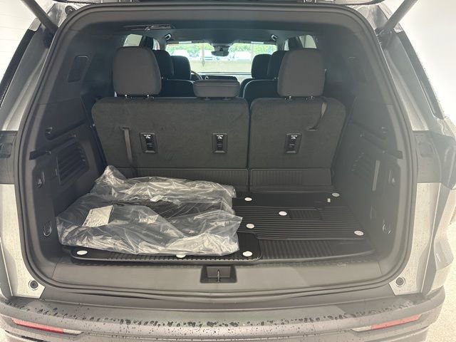 2026 Chevrolet Traverse LT - Photo 14