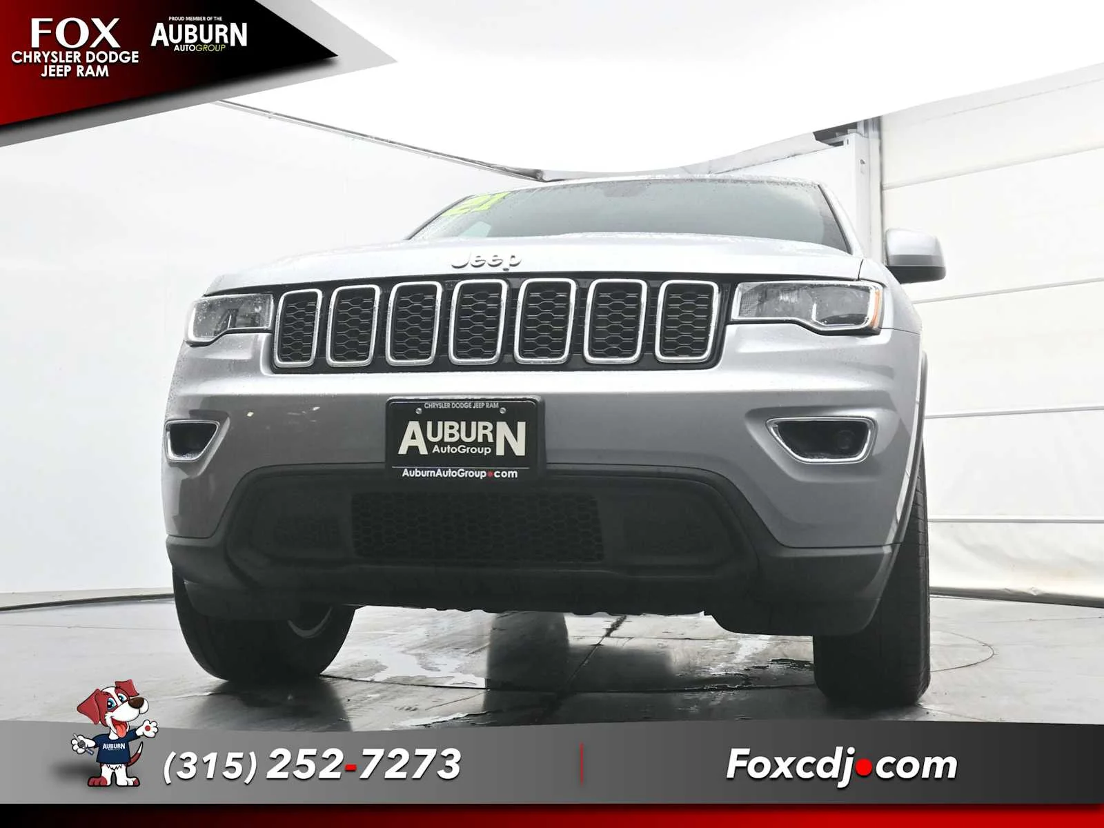 Used 2022 Silver Zynith Jeep Limited image 17