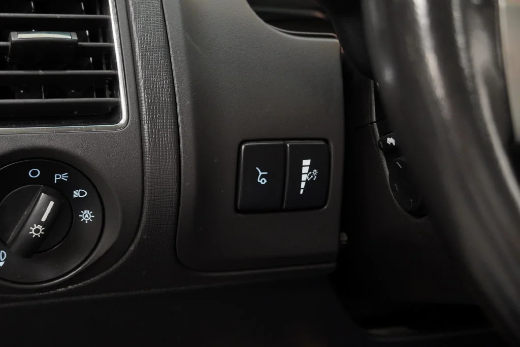 Used 2013 Gray Ford Limited image 34