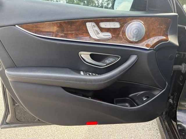 Used 2018 Black Mercedes-Benz E 300 image 10