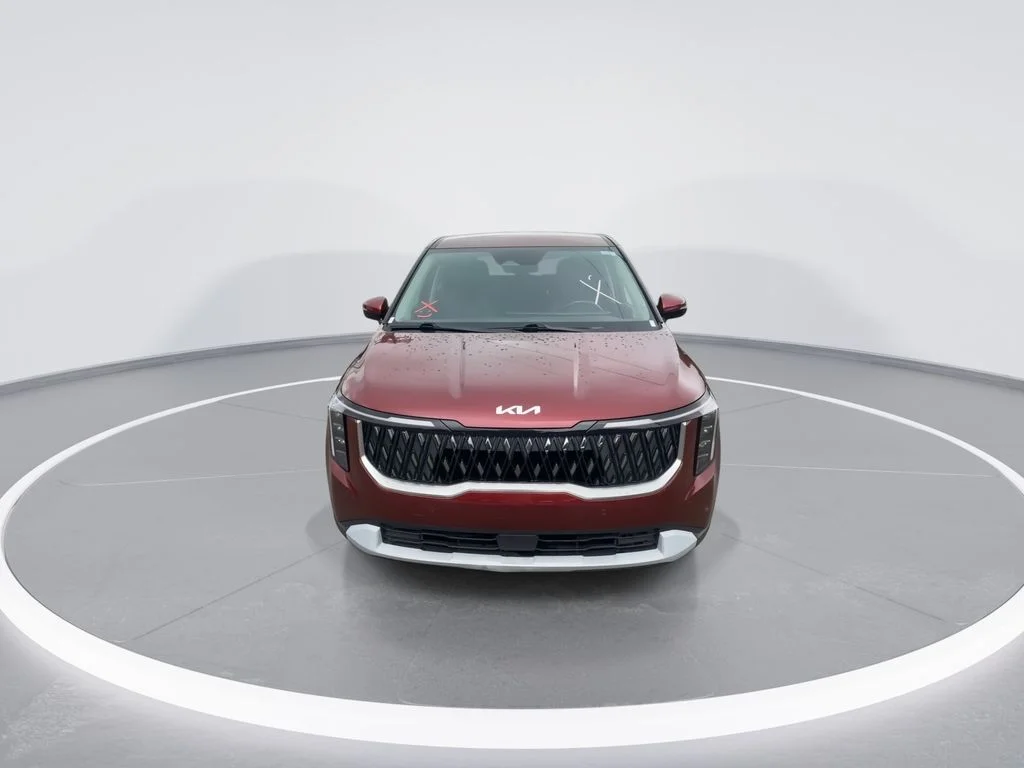 Used 2025 Red Kia LXS image 3
