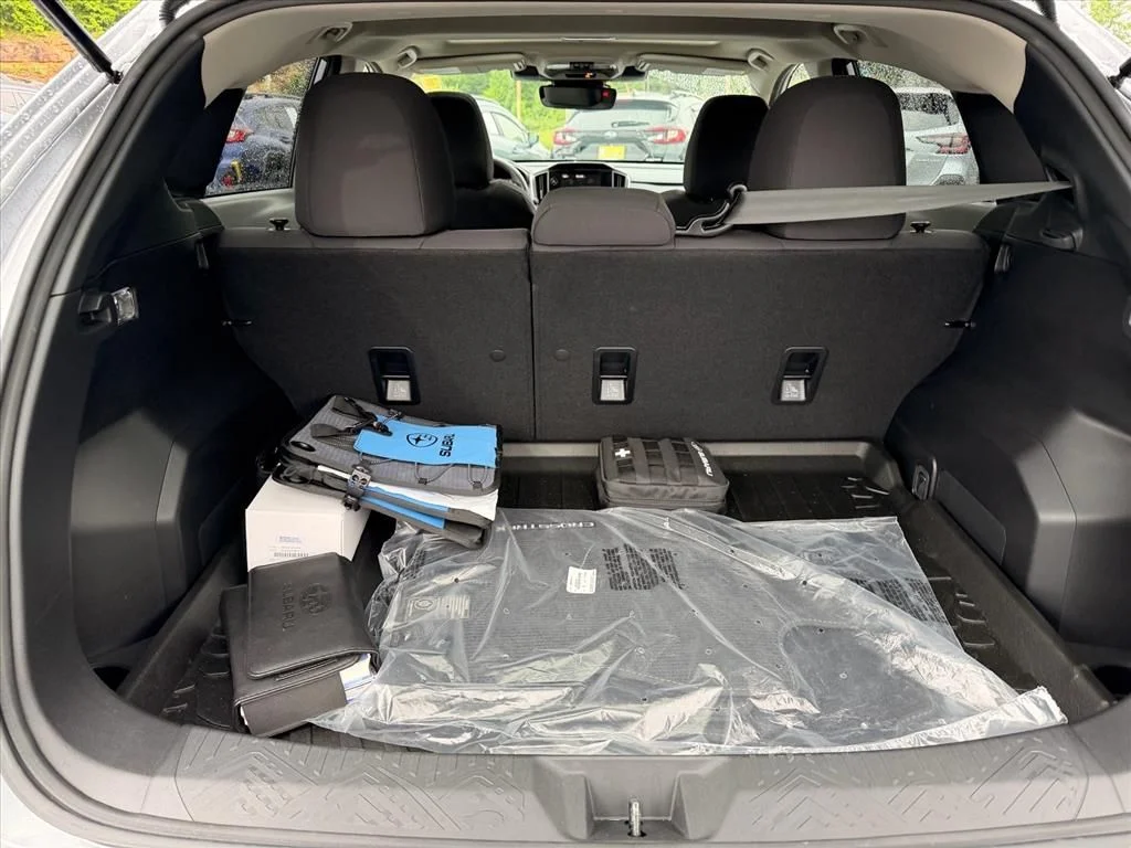 Used 2025 Silver Subaru Premium image 29