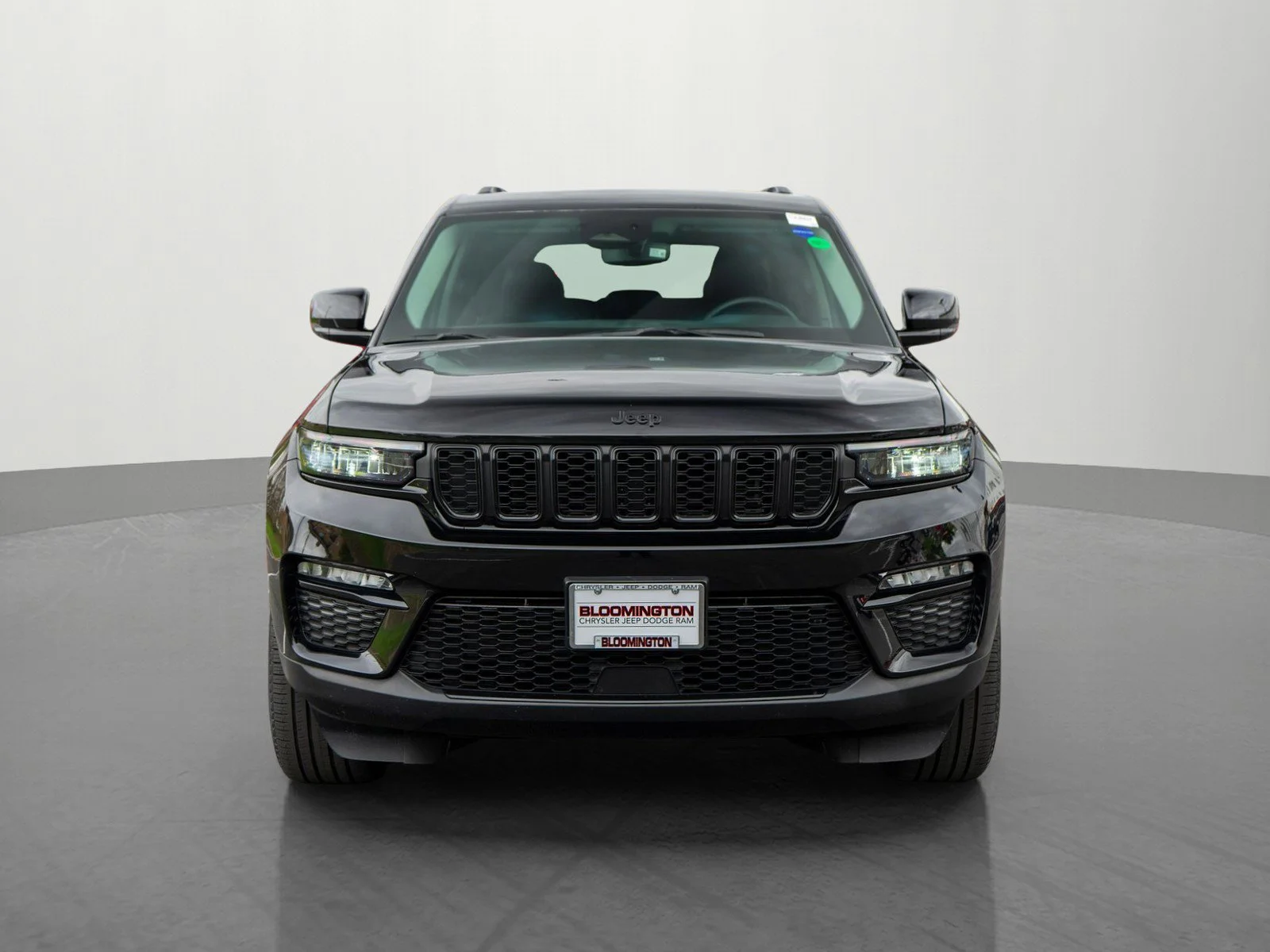 Used 2023 Jeep Grand Cherokee Limited with VIN 1C4RJHBG6PC533346 for sale in Minneapolis, Minnesota