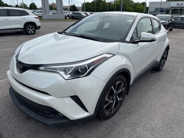 Used 2018 Toyota C-HR XLE Premium with VIN NMTKHMBX3JR059852 for sale in Kansas City