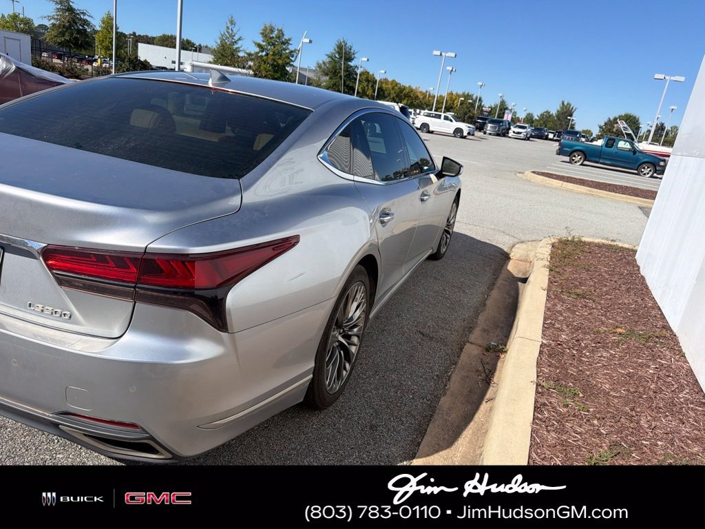 Used 2022 Silver Lexus 500 Base image 5