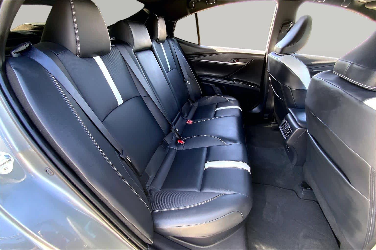 Used 2025 Heavy Metal Toyota SE image 19