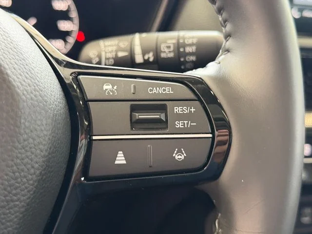 Used 2025 Blue Honda EX-L image 21