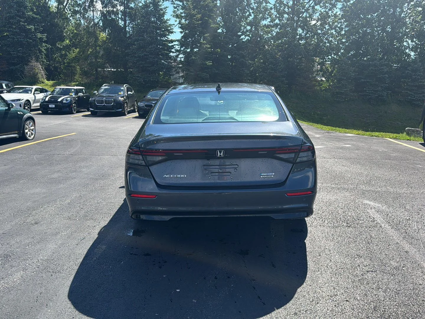 Used 2026 Meteorite Gray Metallic Honda Touring image 4