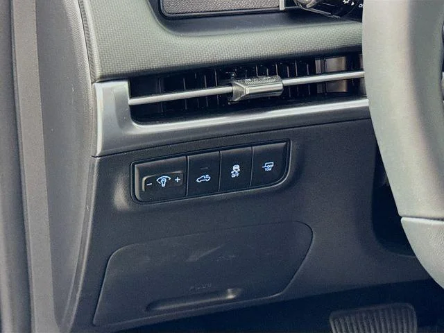 2025 Hyundai Santa Cruz XRT - Photo 13