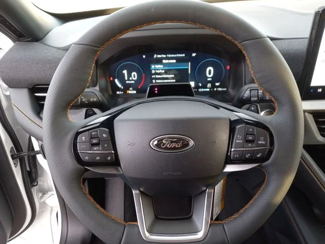 New 2026 Star White Metallic Tri-Coat Ford Tremor image 14