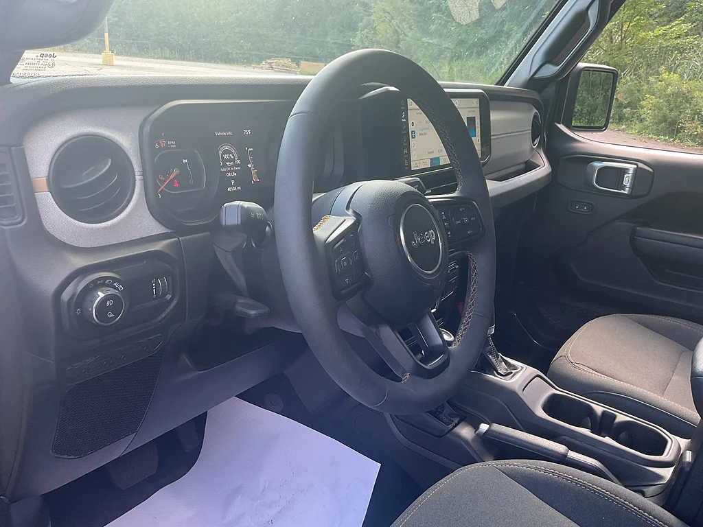 Certified Used 2024 GRAY Jeep Sport S image 10