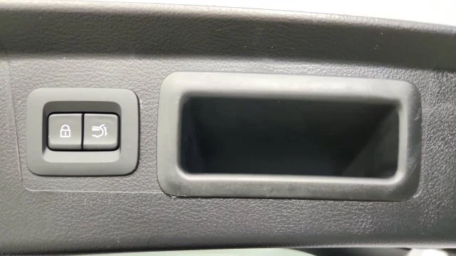 New 2026 Wind Chill Pearl Mazda Preferred AWD image 37