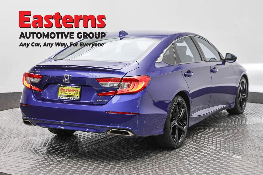 Used 2018 Blue Honda Sport image 5