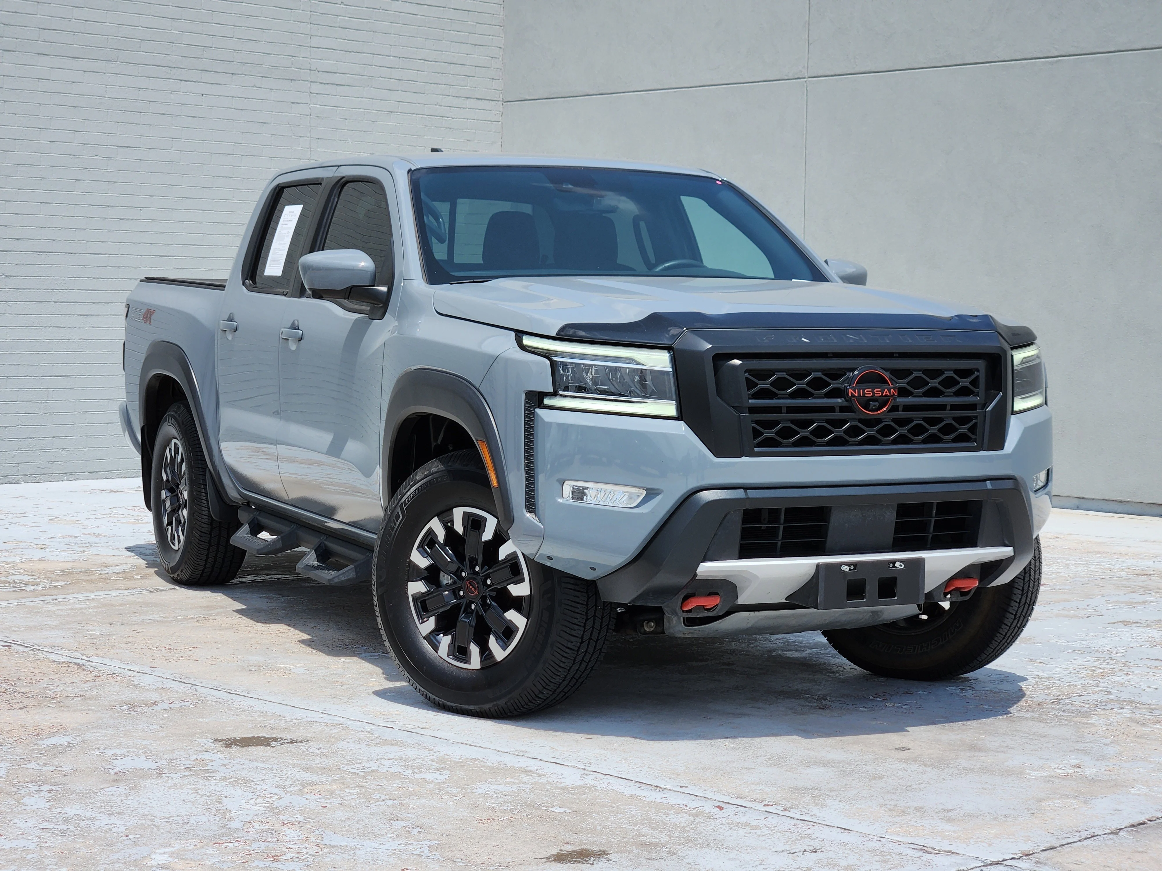 2024 Nissan Frontier PRO-4X Crew Cab 4X4's photo