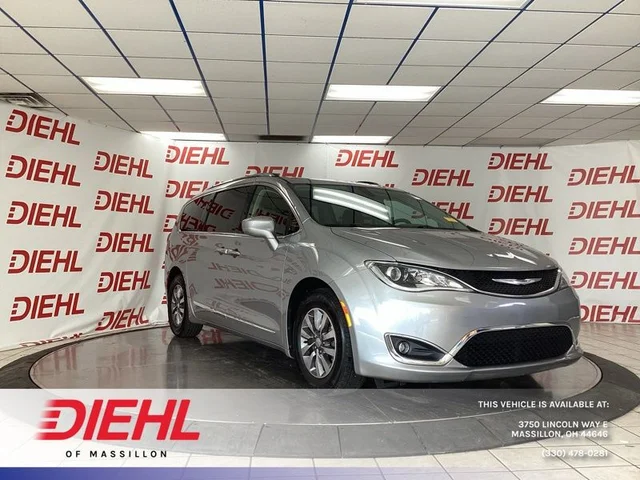 2019 Chrysler Pacifica Touring L Plus