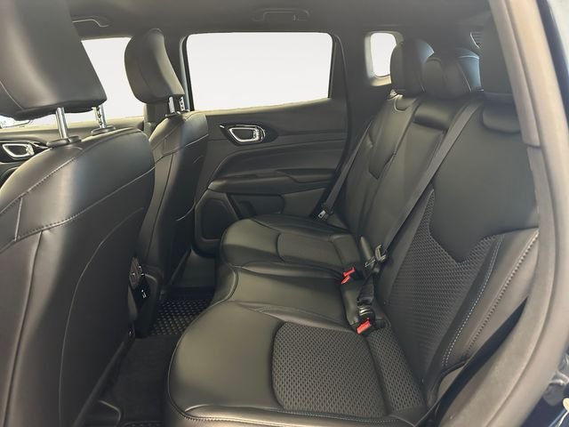 New 2026 Fathom Blue Pearl Coat Jeep Latitude image 13