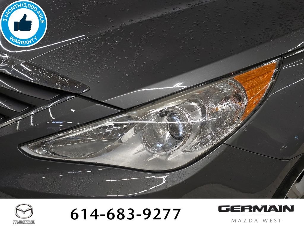 Used 2014 Gray Hyundai GLS image 16