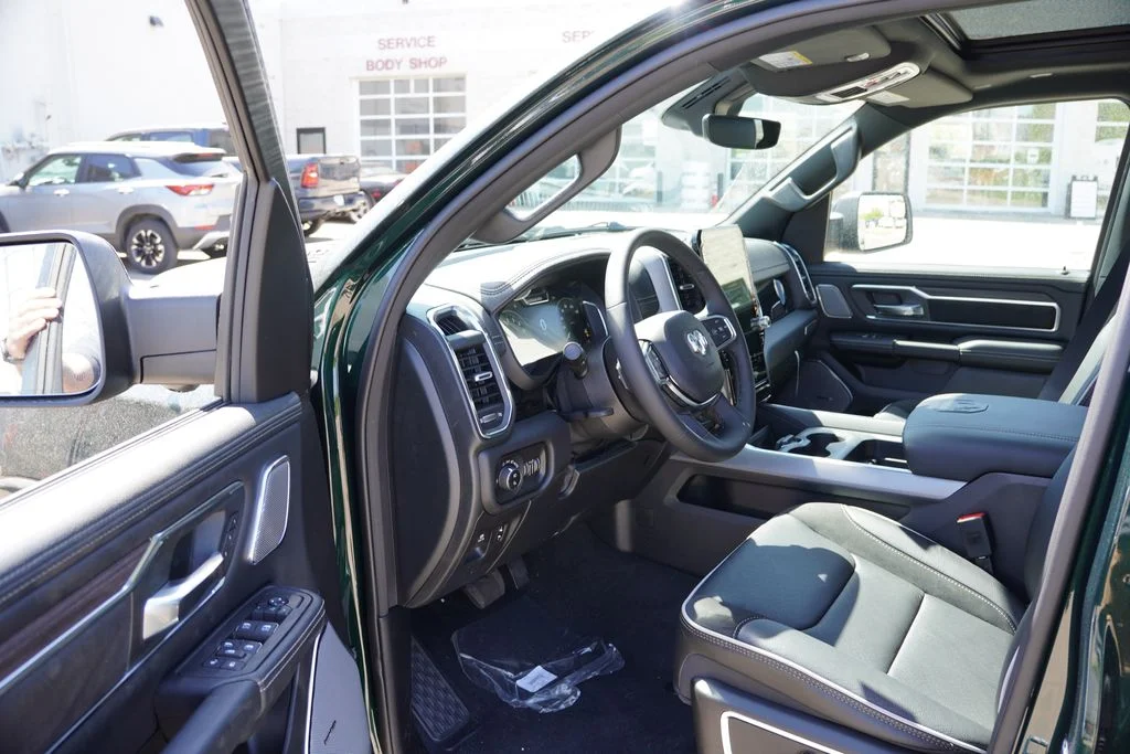 New 2026 Serrano-Green Metallic Exterior Paint RAM Laramie image 10
