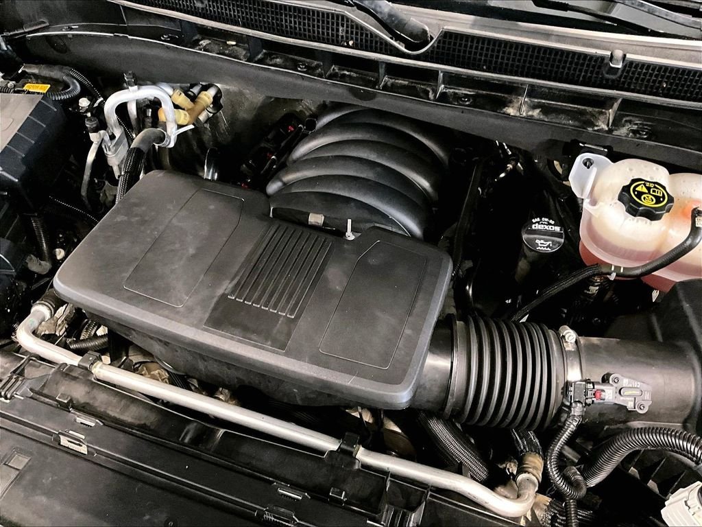 Used 2021 Gray GMC AT4 image 36
