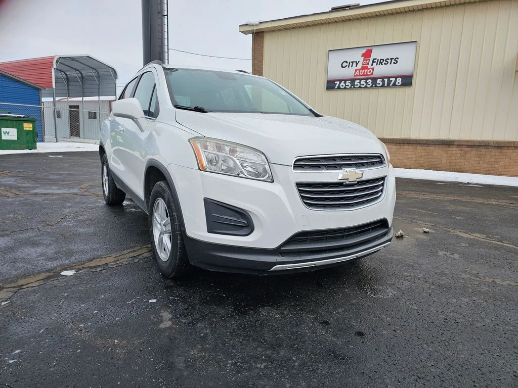 Used 2016 Chevrolet Trax LT with VIN KL7CJPSB5GB642162 for sale in Tipton, IN