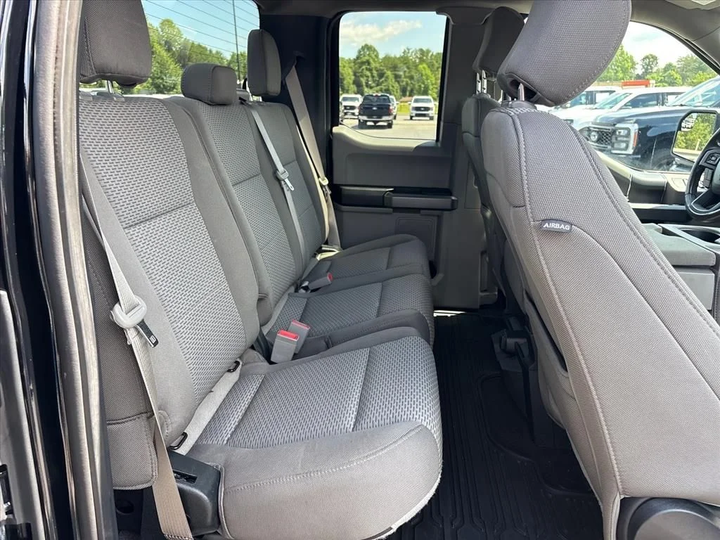Used 2018 Black Ford XLT image 15