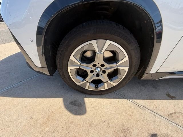 Certified Used 2023 White BMW xDrive28i image 10
