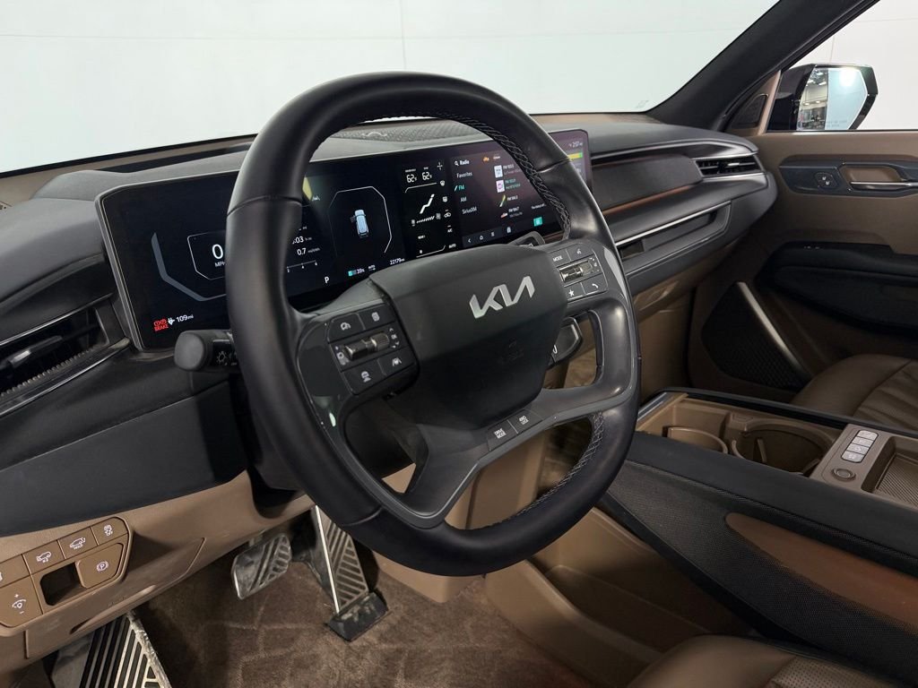 Used 2024 Pebble Kia GT-Line image 23
