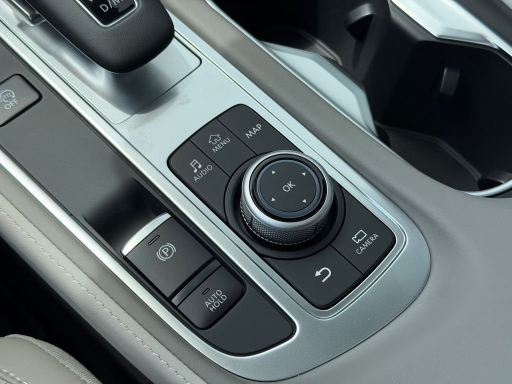 New 2027 GRAND BLUE INFINITI Autograph AWD image 17