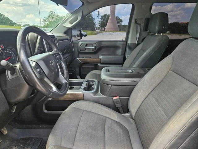 Used 2019 Black Chevrolet RST image 9