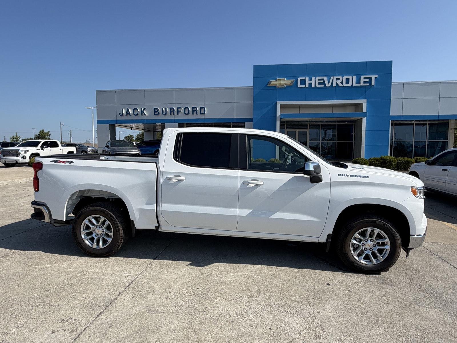 Used 2026 Summit White Chevrolet LT (2FL) image 9
