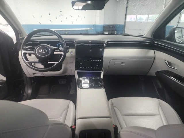 Used 2023 Deep Sea Hyundai Limited image 12