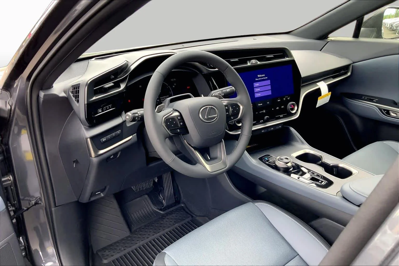 2026 Lexus RZ Premium - Photo 8