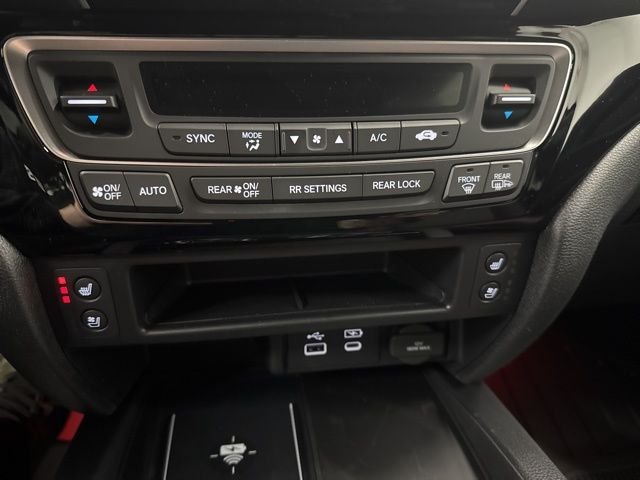 New 2026 Platinum White Pearl Honda Black Edition image 36
